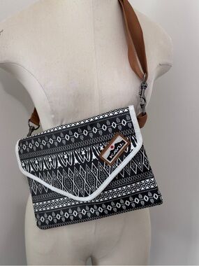 KAVU Eloise Black & White Coated Canvas Crossbody Bag w/ Removable Strap